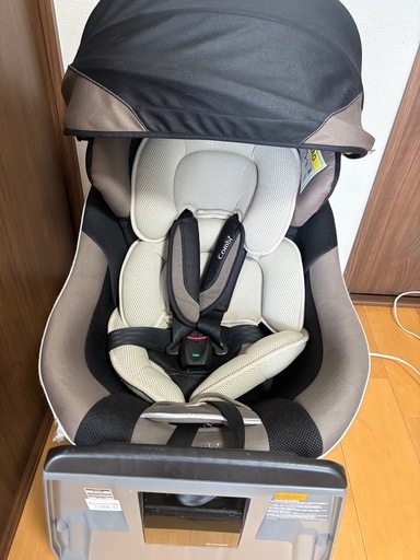combi チャイルドシート