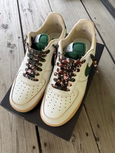 スニーカー WMNS AIR FORCE 1 '07 (DZ4764-133) - 28cm