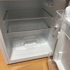 小型2ドア冷蔵庫の画像