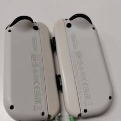 Nintendo Switch Joy-Con/ストラップセット！ ホワイト/コントローラーの画像