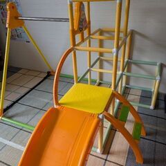 アンパンマン　ジャングルジム　鉄棒の画像