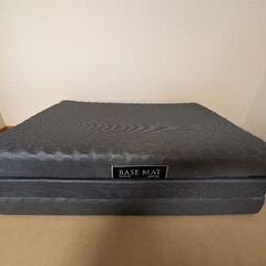 マットレス　三つ折り　12月5日午前中　引き取り限定の画像