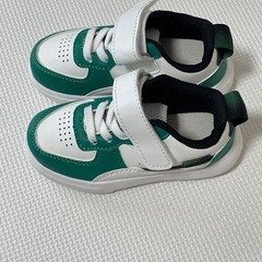 キッズシューズの画像