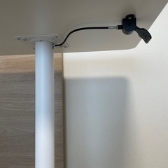 スタンディングデスクの画像