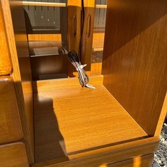 食器棚　天然木製の画像