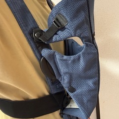 ベビービョルンの抱っこ紐の画像