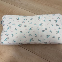 Adokoo ベビー枕　子供枕　向き癖防止枕の画像