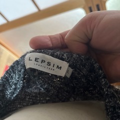 美品　LEPSIMセーター　L sizeの画像