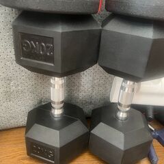 【引越しのためお譲りします】懸垂バー＆筋トレベンチの画像