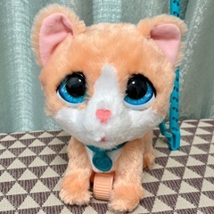 HASBRO　ファーリアル　ねこ　おさんぽ　
電池付きの画像