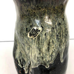 ss8039　松月陶苑 花瓶 高さ30cm 黒系 釉流れ 釉垂れ マーブル 無骨 歪 ラフ 背の高い 印象的 陶器製 花器 焼物 陶磁器 フラワーベース 花瓶 中古の画像