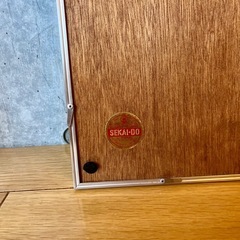 世界堂のガラスとアルミの額縁の画像