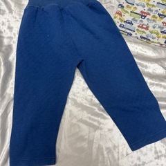 4点⭐️恐竜柄フリースベビーパジャマ　腹巻き付き長袖パジャマ　の画像