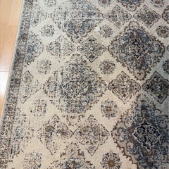 ヴィンテージ風ラグの画像
