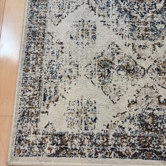 ヴィンテージ風ラグの画像