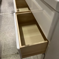 ホワイト整理タンスの画像