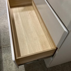 ホワイト整理タンスの画像