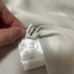 レディース・ブラウス2着の画像