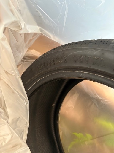 スタッドレスタイヤ19インチ