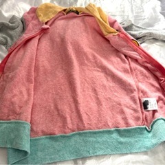 SMILEY FACE カラフル　フード付きパーカー　120cmの画像