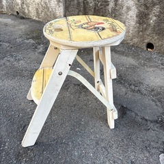 折りたたみアンティーク椅子の画像