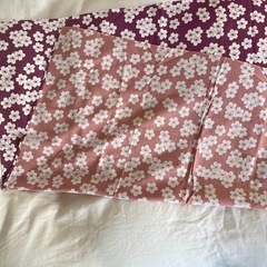 桜模様の風呂敷　シミあり
　　の画像