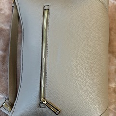 ココセリュックスゴールド2WAYショルダーバッグショルダーバックワンショルダーバッグ肩掛けバッグハンドバッグハンドバッグ鞄カバンかばんポーチセカンドバッグクラッチバッグ書類ケース書類鞄長財布小銭入れコインケースミンク灰色レザー本革牛革カード冊子保存袋レディースの画像