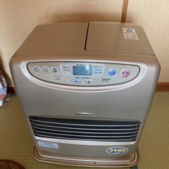 石油ファンヒーターの画像