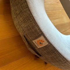 エルゴ 授乳クッションの画像