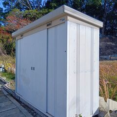 イナバ物置 MBX-26 中古 かぎ付きの画像