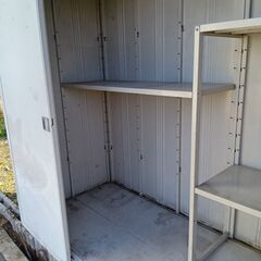イナバ物置 MBX-26 中古 かぎ付きの画像