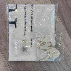 100日記念 タペストリー 風船の画像