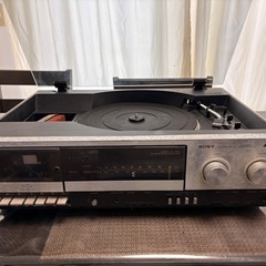 レコードプレーヤーの画像