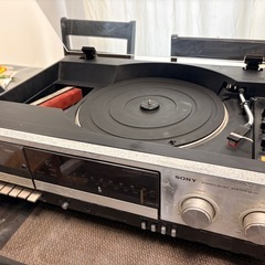 レコードプレーヤーの画像