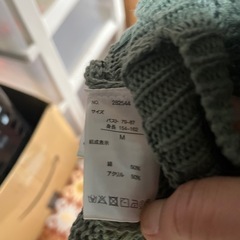 美品ゆったりとしたニットベストMサイズの画像