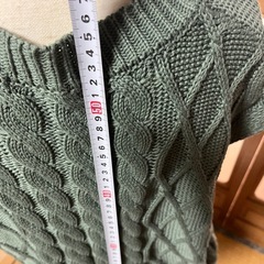 美品ゆったりとしたニットベストMサイズの画像