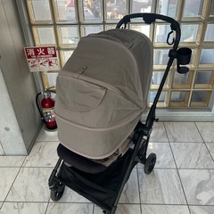 サイベックスベビーカーメリオカーボンの画像