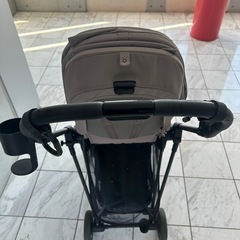 サイベックスベビーカーメリオカーボンの画像