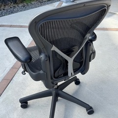 ハーマンミラーアーロンチェアお譲りします！の画像