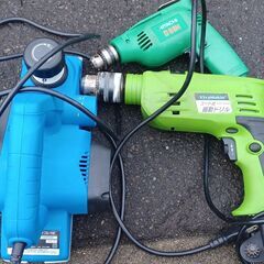無料　決定済み　電動カンナ　インパクトドライバー　電動ドライバー　電動工具　工具　3点　テレビデオの画像