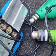 無料　決定済み　電動カンナ　インパクトドライバー　電動ドライバー　電動工具　工具　3点　テレビデオの画像