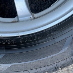 ヨコハマ スノータイヤ 205/60/r16 2022年製造 PCD 114.3の画像