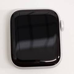 【良品】Apple Watch SE 第1世代/GPS/40mm/A2351/シルバー〈MYDM2J/A〉の画像