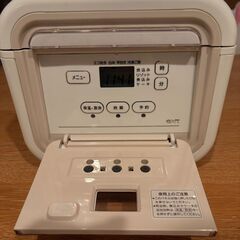 【取引中/募集終了】タイガー魔法瓶 (TIGER) 炊飯器 3合 一人暮らし用 マイコン tacook JAJ-G550の画像