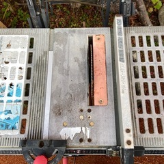 テーブルソー 不動のため 無料　引き取り希望の画像