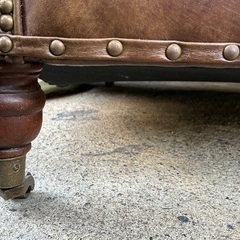 【処分予定】革張りのソファお譲りします！の画像