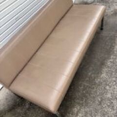 長椅子　ベージュの画像