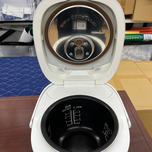 Panasonic パナソニック 炊飯器 SR-KT068 0.63L 2018年製 キッチン家電 のご紹介です！