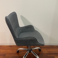 オフィスチェア パソコンチェア ミドルバック コンパクト  LOWYAの画像