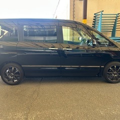 セレナ　ハイウェスターの画像